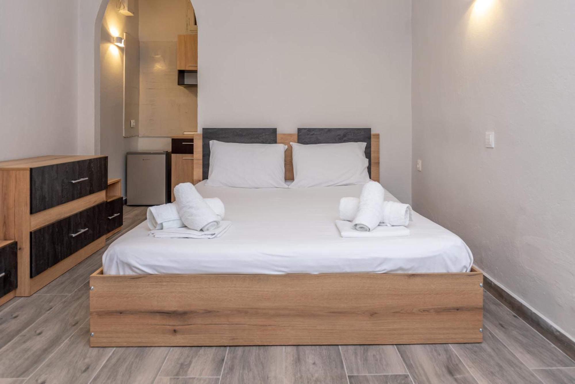 Medusa Rooms Kallithea  Екстер'єр фото