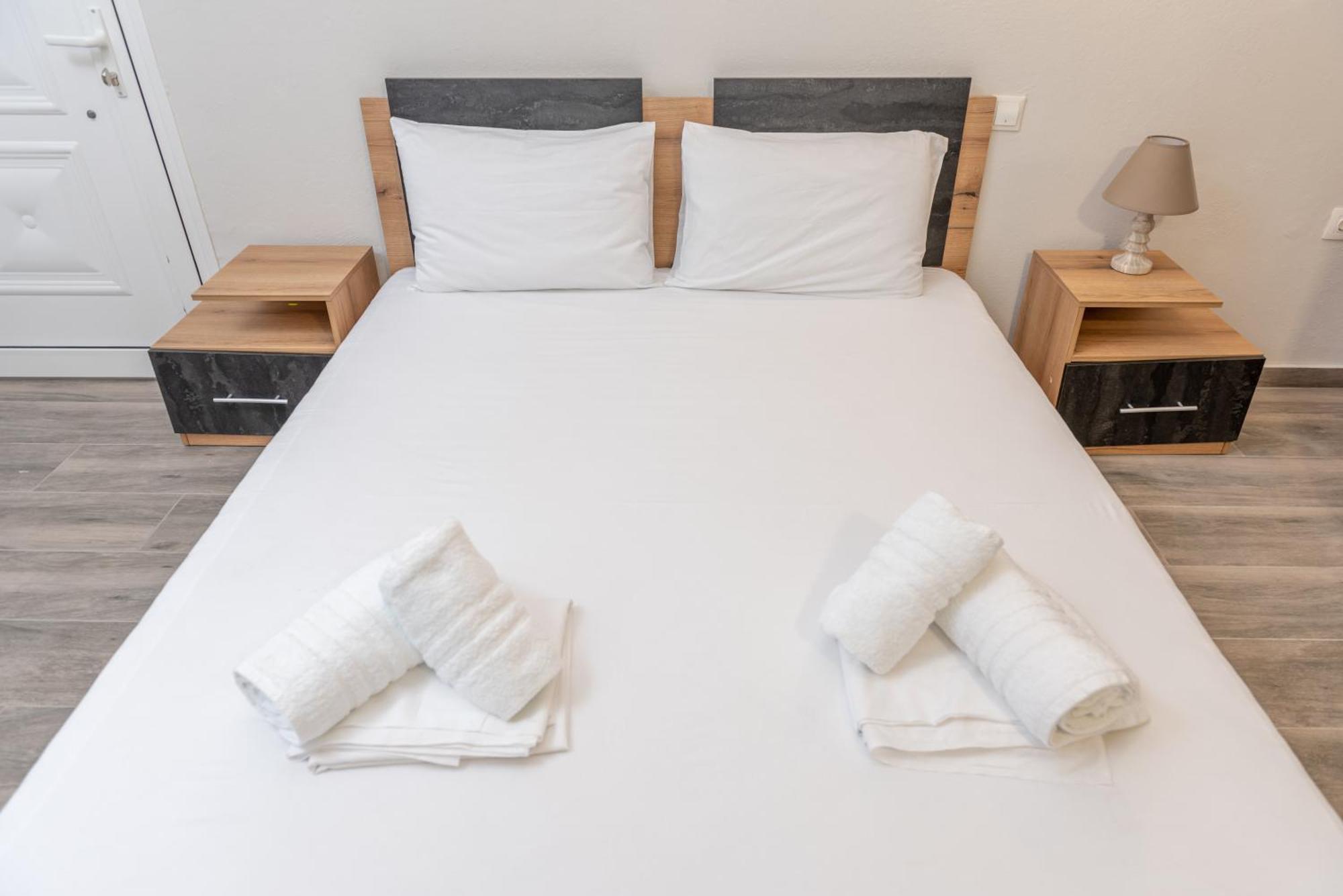 Medusa Rooms Kallithea  Екстер'єр фото
