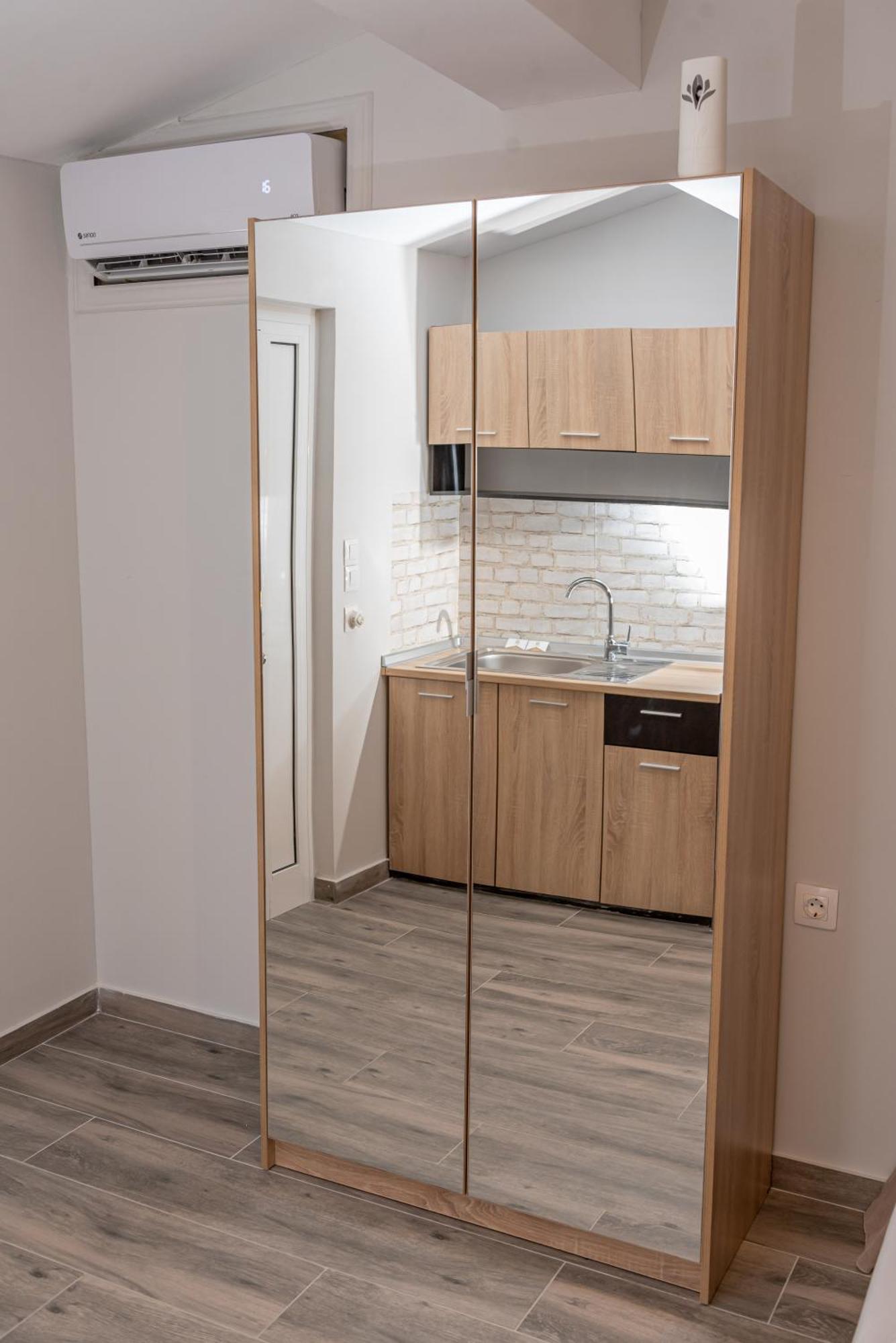 Medusa Rooms Kallithea  Екстер'єр фото