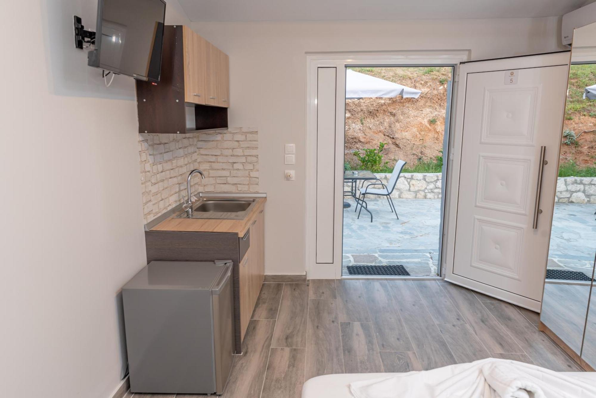 Medusa Rooms Kallithea  Екстер'єр фото